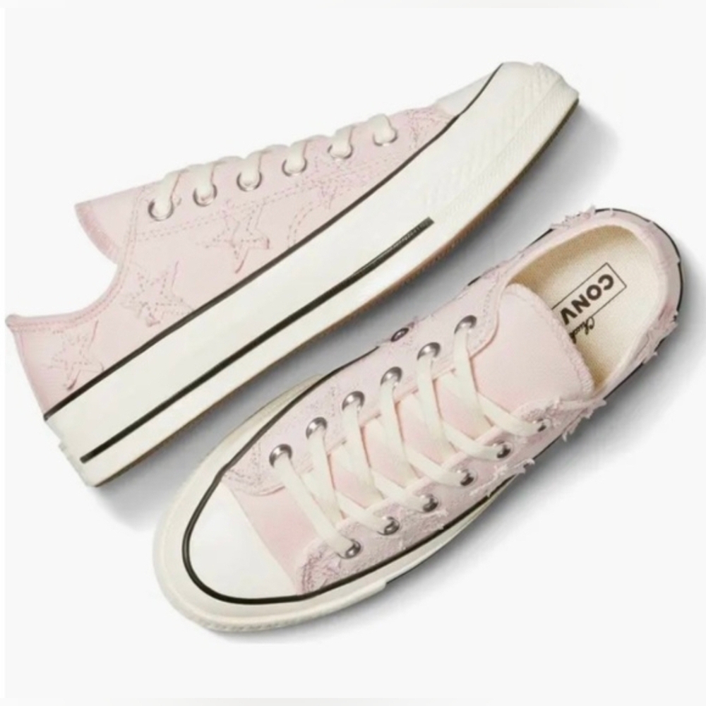 Chuck 70 Celestial Low Sneaker Shy Flamingo 9 Women's Men/Youth 7 Stars - Picture 2 of 12